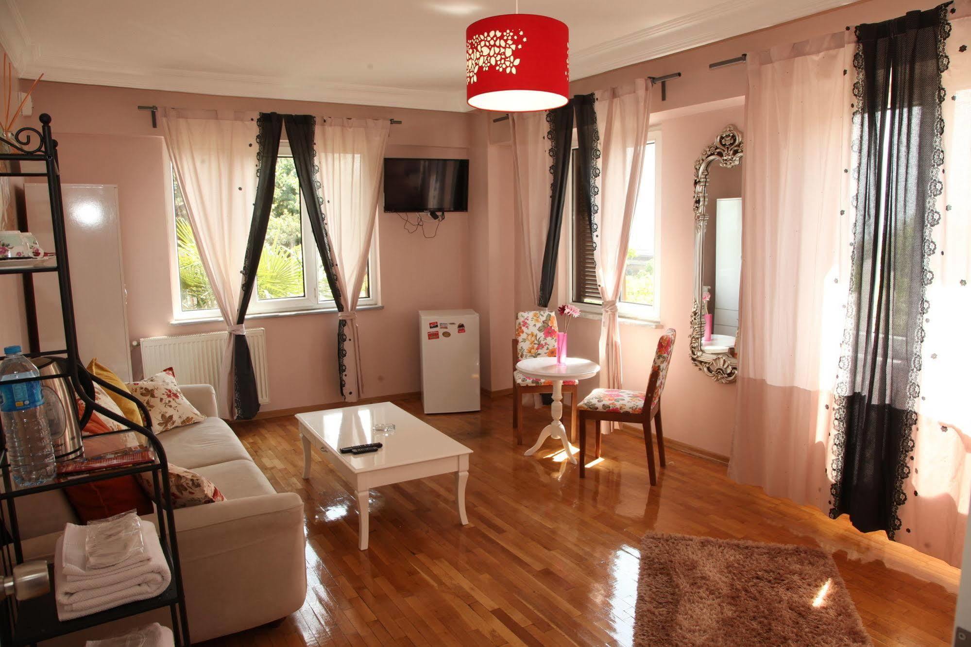 Yesim Suites อิสตันบูล ภายนอก รูปภาพ